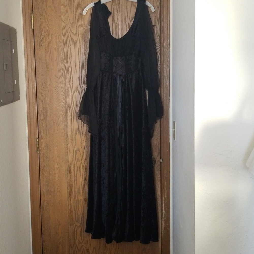 Long velvet goth dress